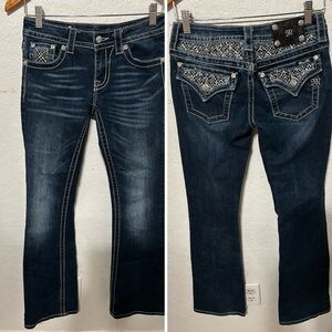 🎟️Miss me size 27 signature-Rise Boot Embellished Dark Wash  Jeans -  Blue GUC